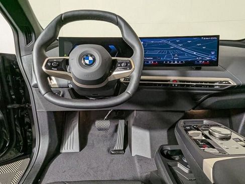 Used 2026 BMW iX xDrive60 w/ Premium Package image 16
