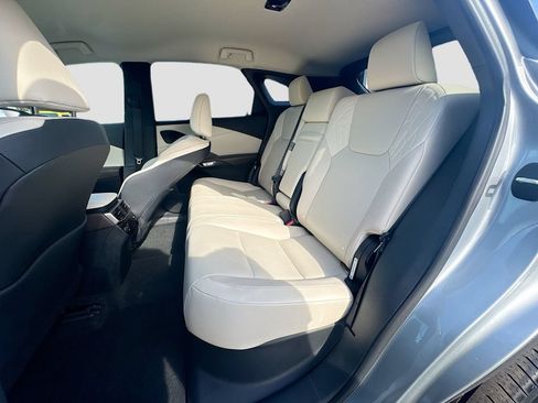 Used 2024 Lexus RX 350 FWD w/ Technology Package image 26
