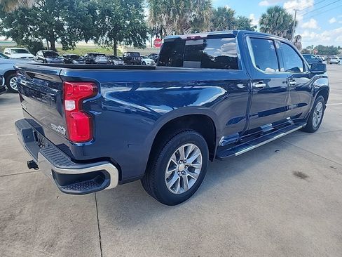 Used 2020 Chevrolet Silverado 1500 High Country w/ Technology Package AWD/4WD image 3
