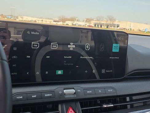 Used 2025 Kia K4 GT-Line Turbo image 23