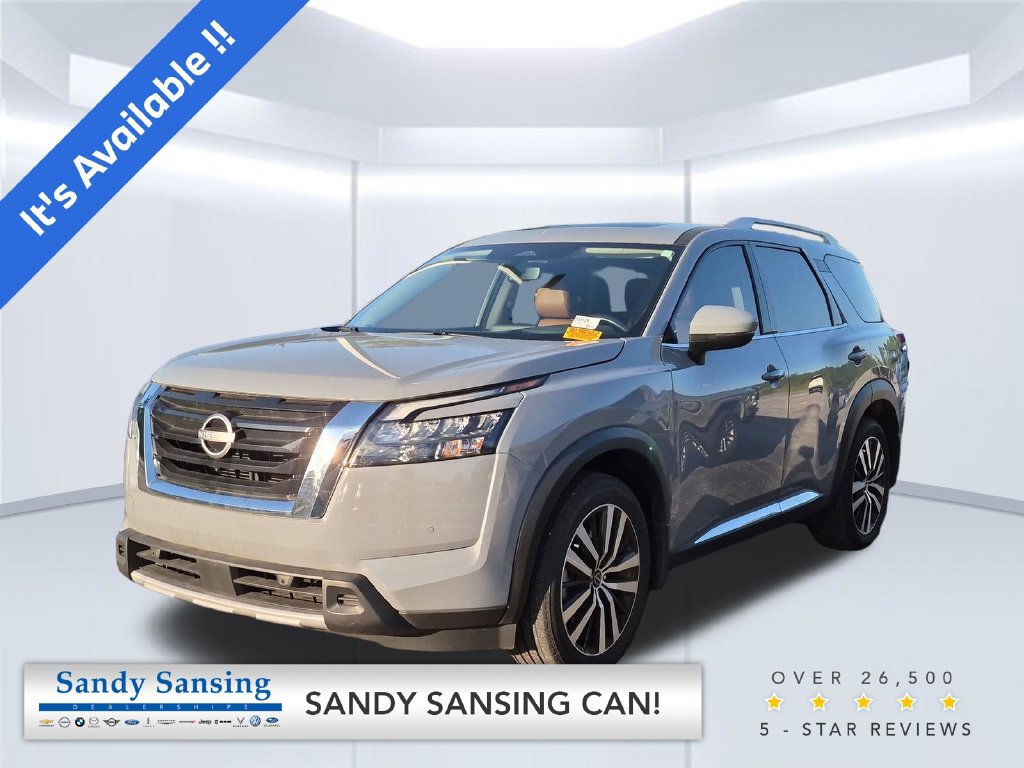 Certified 2025 Nissan Pathfinder Platinum FWD image 1