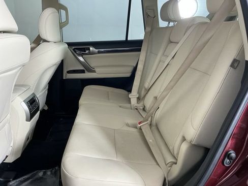 Used 2020 Lexus GX 460 Premium w/ Premium Package AWD/4WD image 28