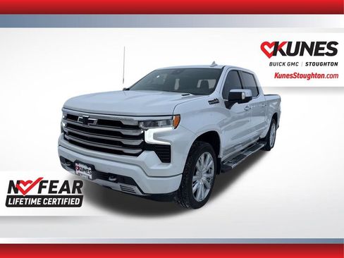 Used 2024 Chevrolet Silverado 1500 High Country w/ High Country Premium Package AWD/4WD image 6