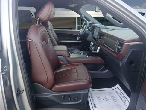 Certified 2024 Ford Expedition Limited image 15