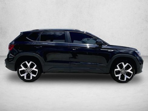 Used 2022 Volkswagen Taos SEL AWD/4WD image 5