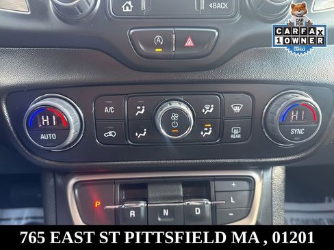 Used 2023 GMC Terrain Denali w/ Denali Premium Package image 30