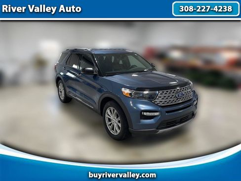 Used 2020 Ford Explorer Limited image 1