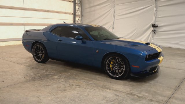 Used 2022 Dodge Challenger R/T Scat Pack RWD image 2