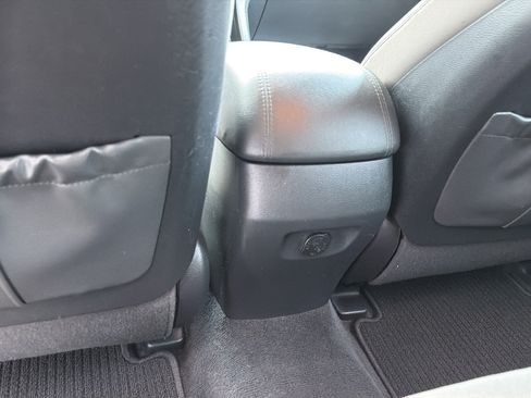 Used 2017 Hyundai Santa Fe Sport AWD/4WD image 25