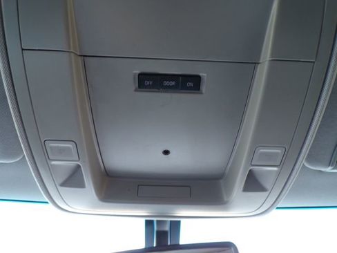 Used 2015 GMC Sierra 2500 SLE image 31