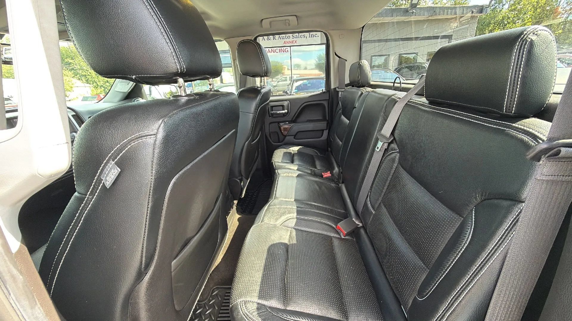 Used 2015 GMC Sierra 1500 SLE w/ SLE Value Package AWD/4WD image 13