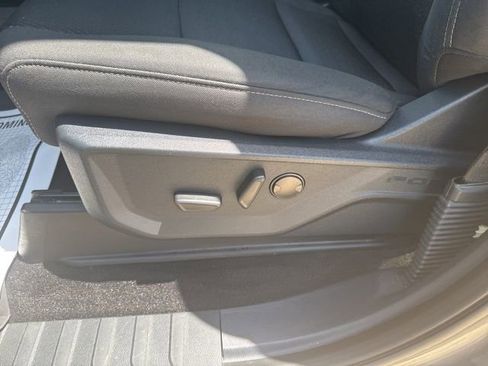 Used 2022 Ford F150 XLT w/ Equipment Group 302A High image 12