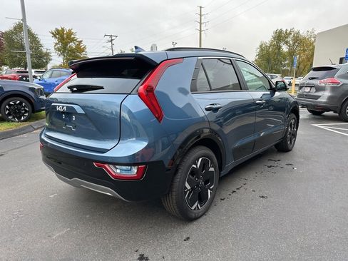 New 2025 Kia Niro Wave w/ Wave Preserve Package image 6