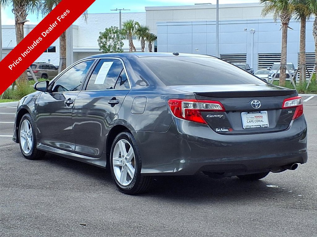Used 2013 Toyota Camry SE w/ Leather Pkg FWD image 6