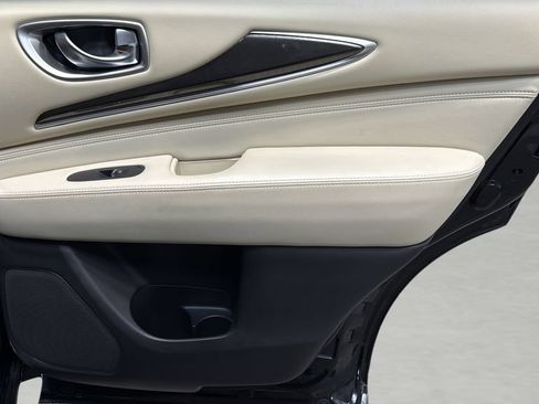 Used 2019 INFINITI QX60 Pure AWD/4WD image 16