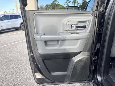 Used 2016 RAM 1500 Big Horn image 10