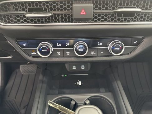 New 2026 Honda HR-V EX-L image 16