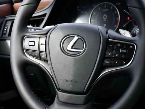 New 2025 Lexus ES 350 w/ Premium Package image 23