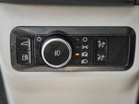 Used 2023 Ford Escape SE w/ PHEV Premium Package FWD image 42