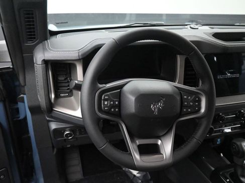 New 2025 Ford Bronco Outer Banks image 2