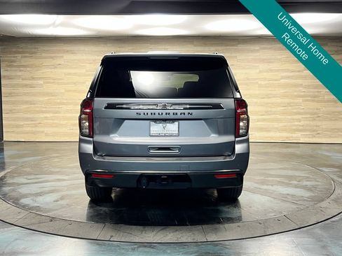 Used 2022 Chevrolet Suburban Z71 w/ Z71 Off-Road Package AWD/4WD image 19