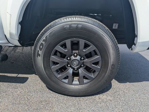 Used 2023 Toyota Tacoma SR5 RWD image 36