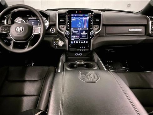 Used 2025 RAM 1500 Laramie w/ Sport Appearance Package AWD/4WD image 18