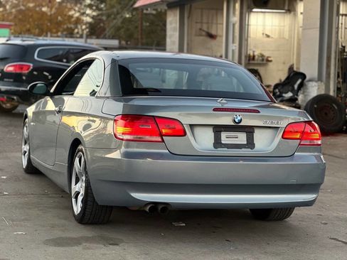 Used 2007 BMW 328i Convertible image 11