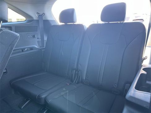 Certified 2023 Kia Sorento S image 23