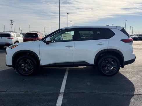New 2026 Nissan Rogue SV w/ Cold Weather Package FWD image 7