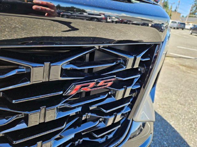 Used 2024 Chevrolet Traverse RS w/ LPO, Floor Liner Package AWD/4WD image 10
