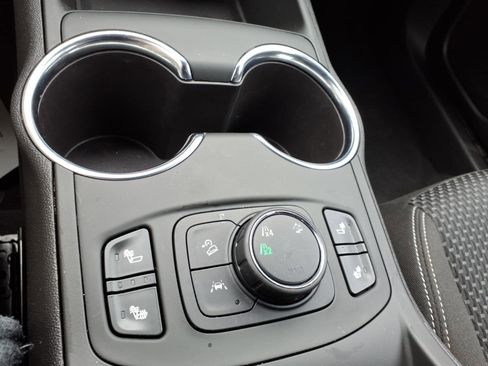 Certified 2022 GMC Terrain SLE w/ Driver Convenience Package image 21