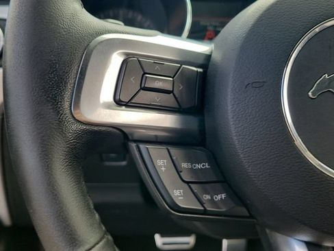 Used 2017 Ford Mustang Premium RWD image 32