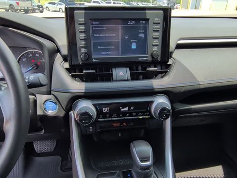 Used 2022 Toyota RAV4 SE AWD/4WD image 22