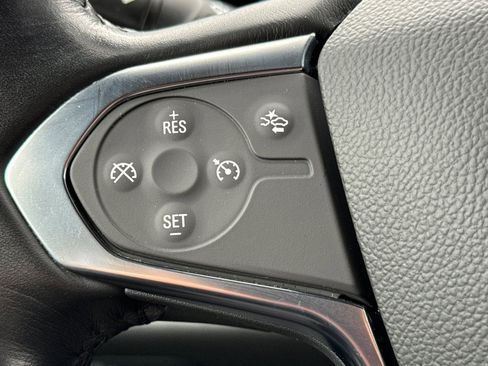 Certified 2022 Chevrolet Traverse LT w/ LPO, Floor Liner Package image 27