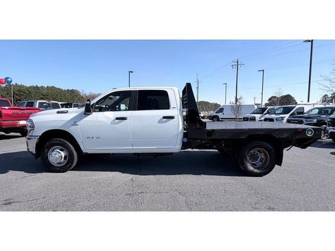 Used 2024 RAM 3500 SLT w/ Quick Order Package 2YG SLT image 5