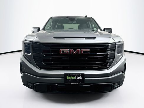 Used 2024 GMC Sierra 1500 Elevation AWD/4WD image 2