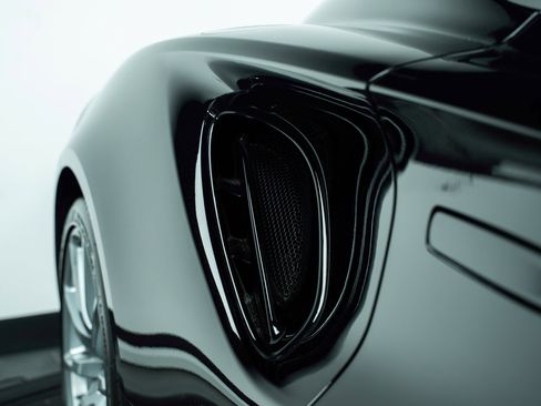 New 2025 Lotus Emira image 11