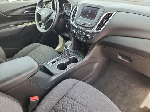 Used 2024 Chevrolet Equinox LT image 14