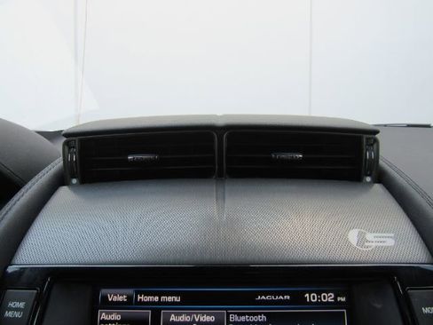 Used 2014 Jaguar F-TYPE S image 38