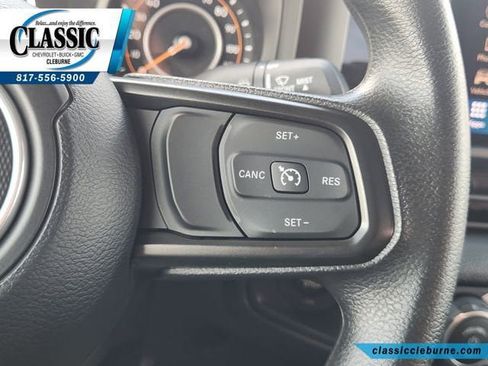 Used 2025 Jeep Wrangler Sport AWD/4WD image 28