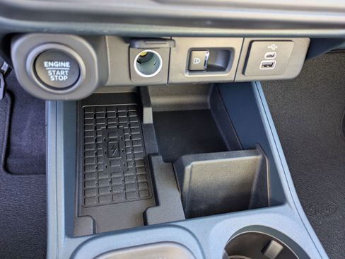 New 2025 Ford Maverick Lariat w/ 4K Tow Package image 21