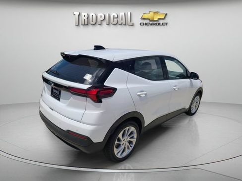 New 2027 Chevrolet Bolt LT FWD image 5