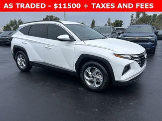 Used 2023 Hyundai Tucson SEL image 1
