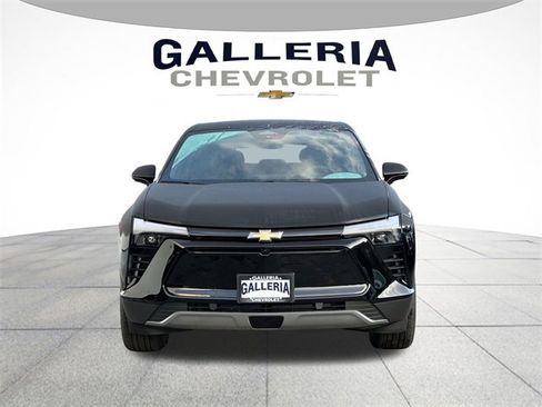 New 2026 Chevrolet Blazer EV LT image 3