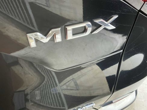 Used 2023 Acura MDX SH-AWD w/ Technology Package image 7