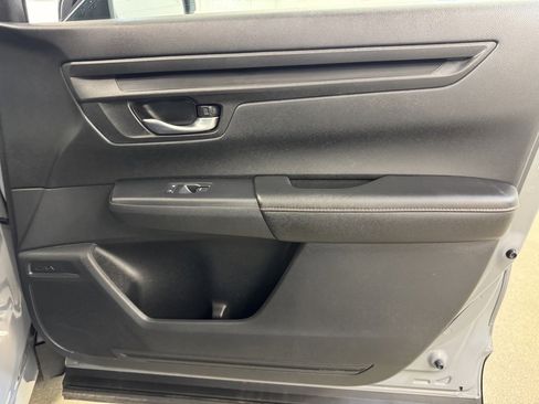 Used 2025 Honda CR-V Sport-L image 29