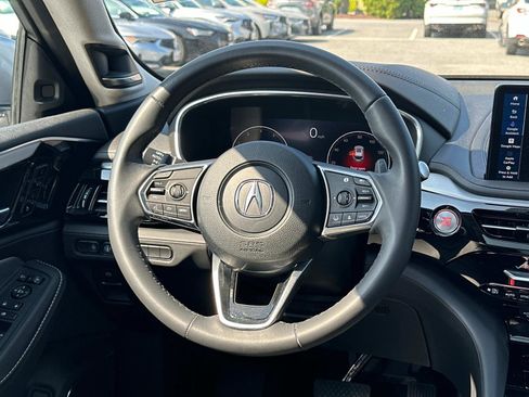 Certified 2025 Acura MDX FWD w/ Technology Package image 25