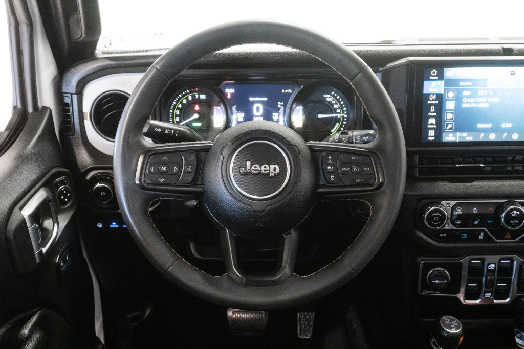 Used 2024 Jeep Wrangler Unlimited w/ Convenience Group AWD/4WD image 15