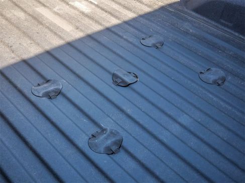 Used 2021 Chevrolet Silverado 2500 LTZ w/ LTZ Premium Package image 12